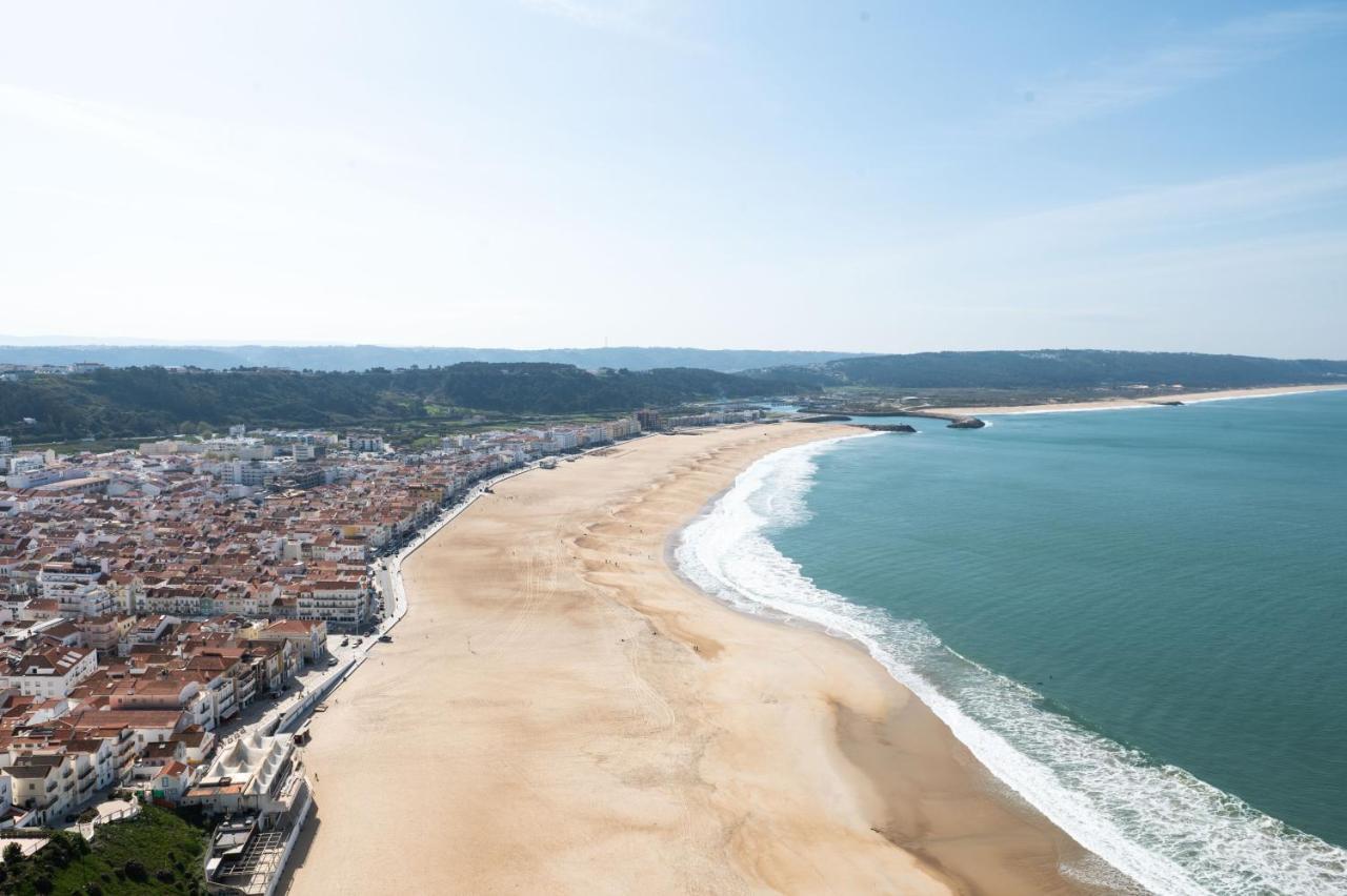 Bayview Nazare A Sua Casa A Beira Mar - 20 Mt Da Praia E Da Famosa Bola Nivea 外观 照片
